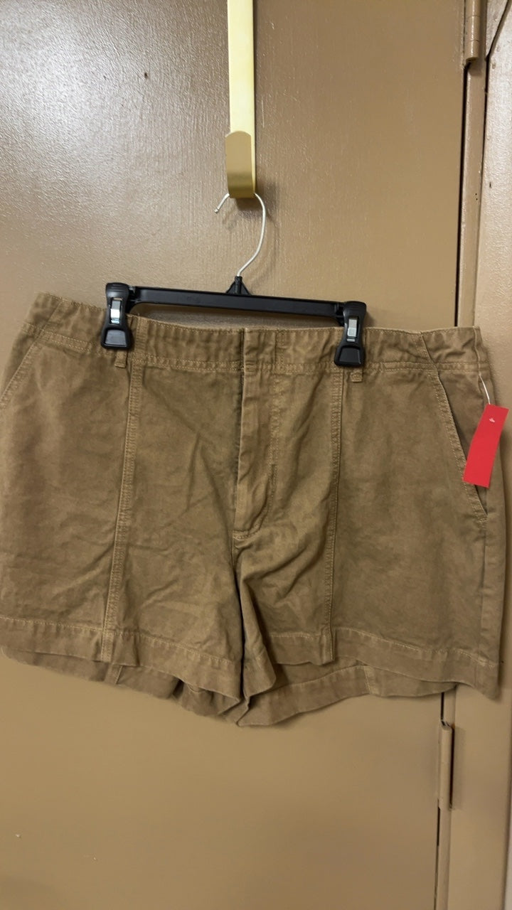 Shorts 14