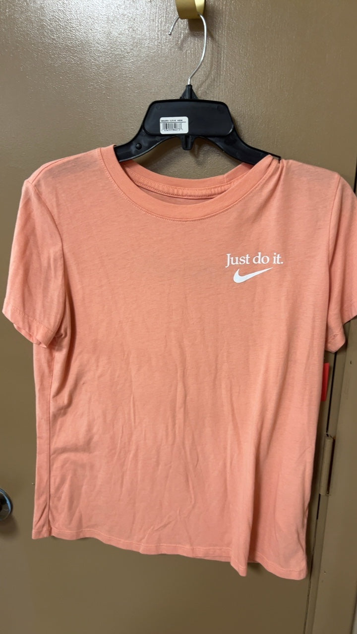 Nike T-Shirt Medium