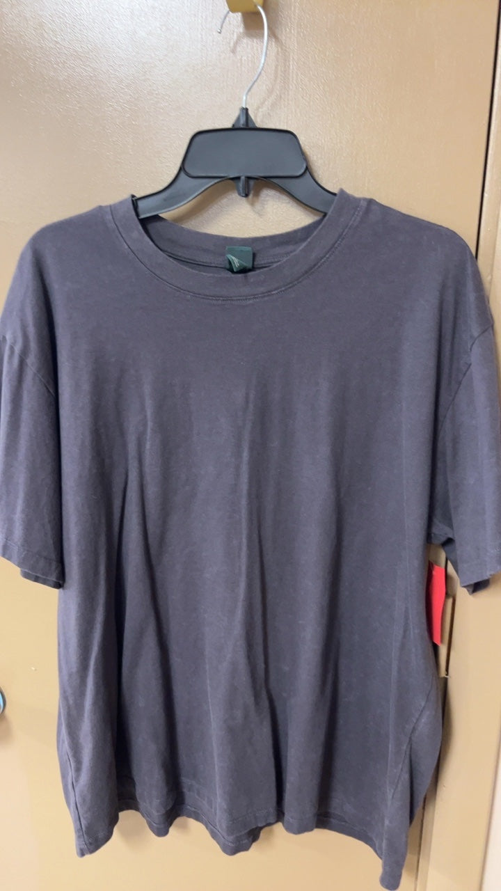 T-Shirt Large
