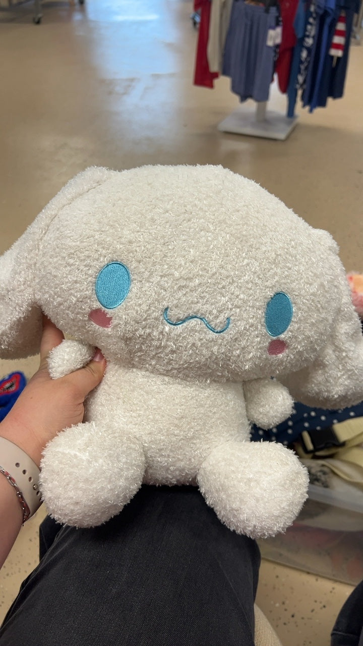 Hello Kitty Pillow
