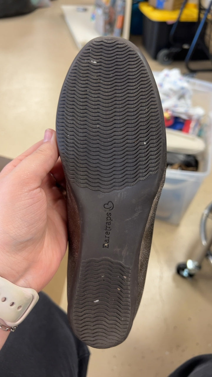 Shiny Shoes 6.5
