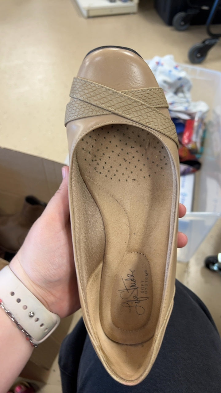 Nude Flats Shoes 8