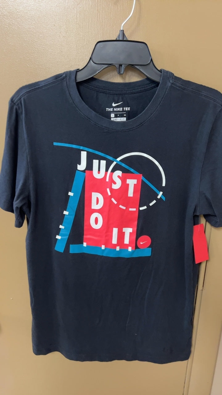 Nike T-Shirt Small