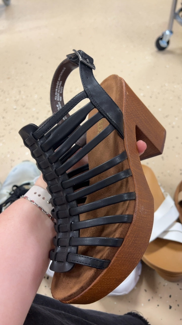 Wedge Sandals 9.5