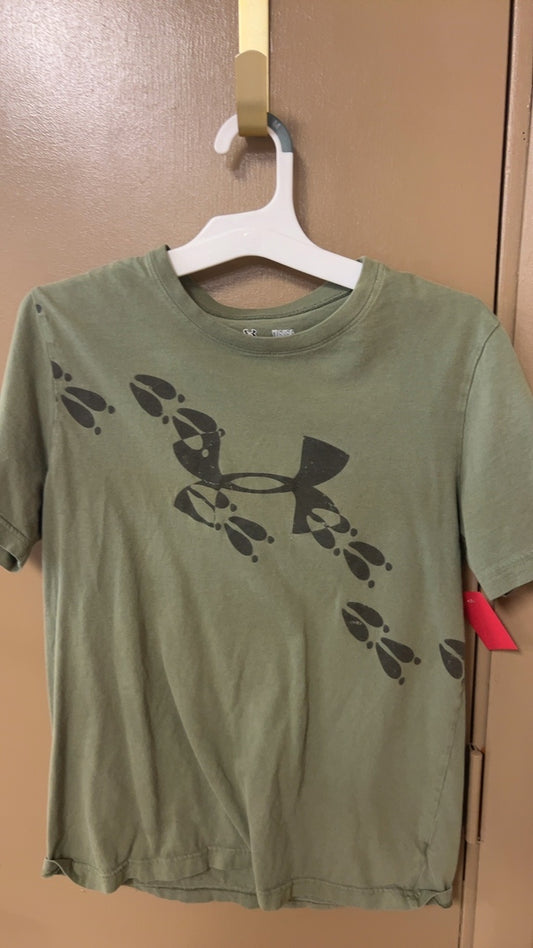 Under Armour T-Shirt YOUTH Large