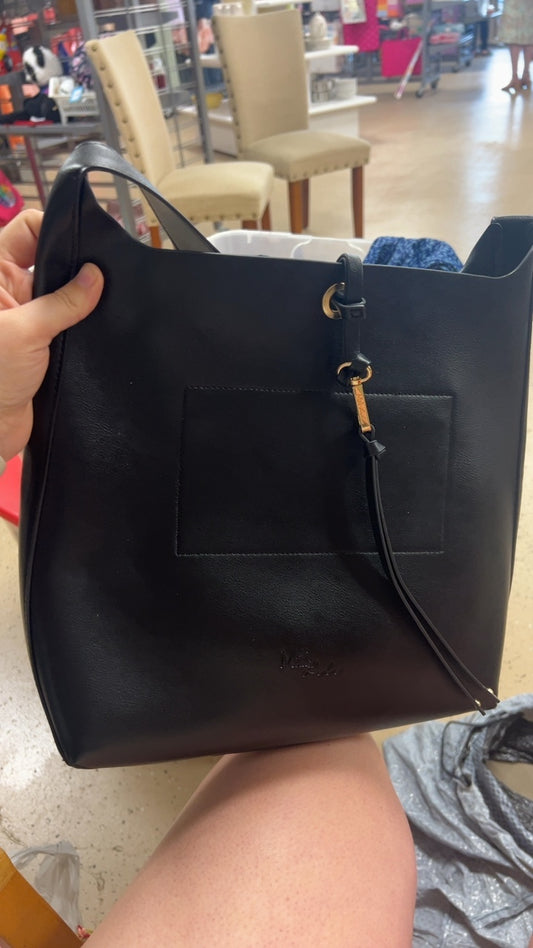 Black Purse 