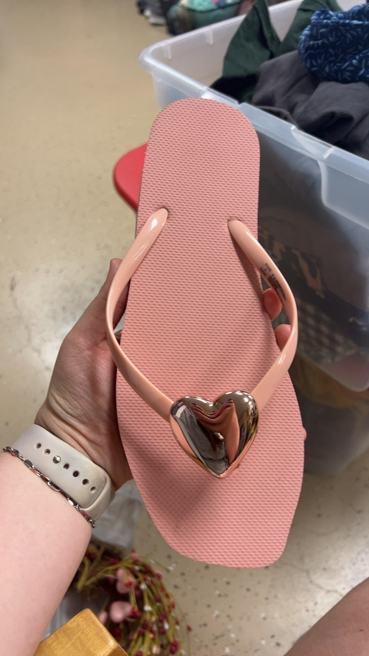 Heart Flipflops 10