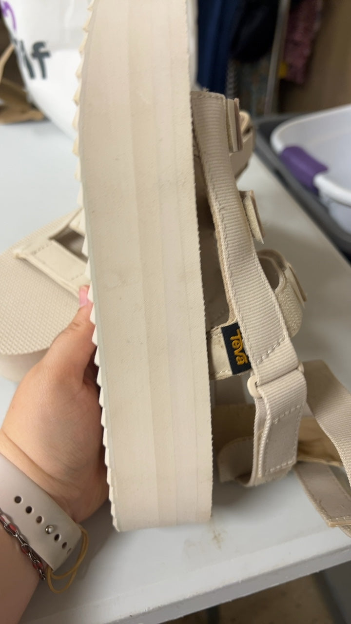 Teva Sandals 10