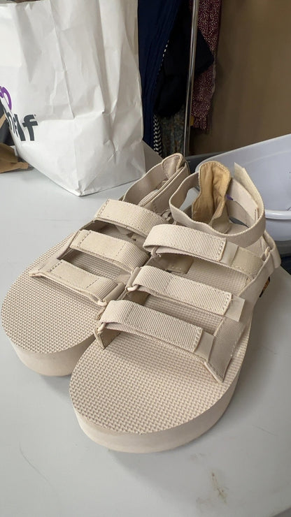 Teva Sandals 10