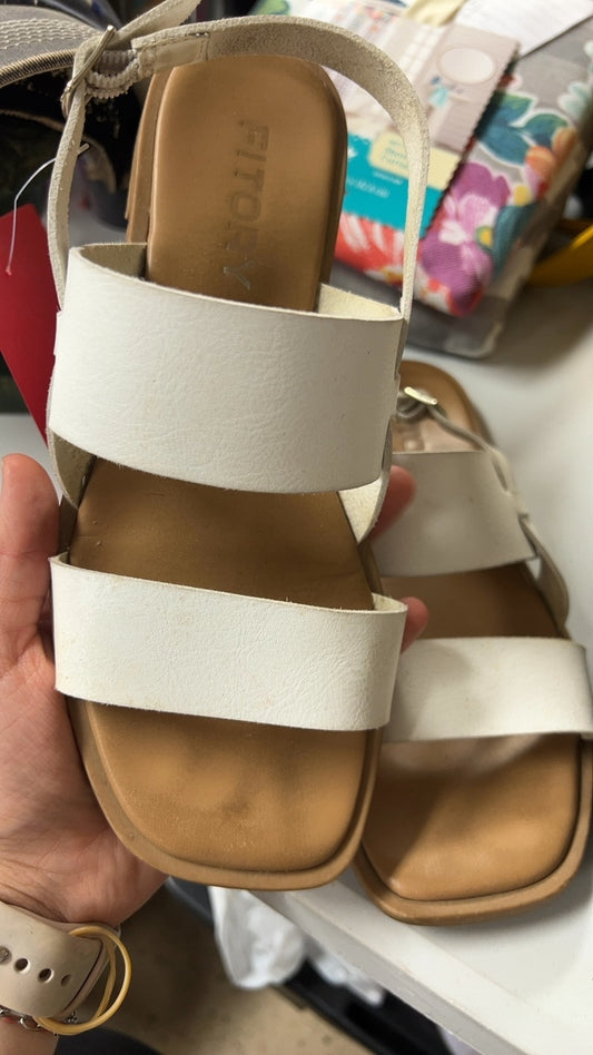 Fitory Sandals 6
