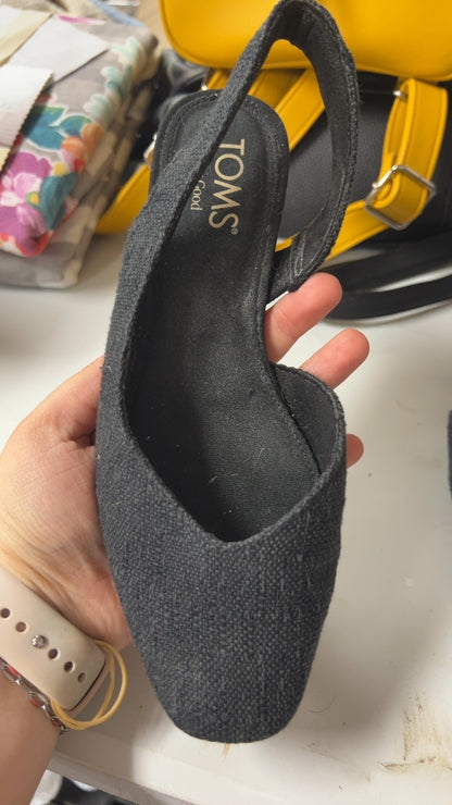 TOMS Slippers 5.5