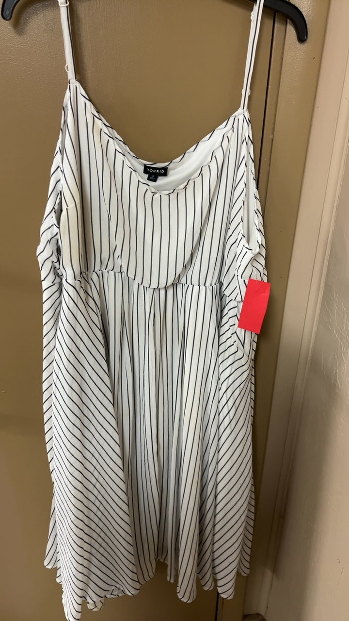 TORRID Dress 4