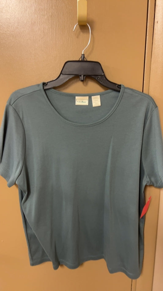 L.L. Bean T-Shirt Large