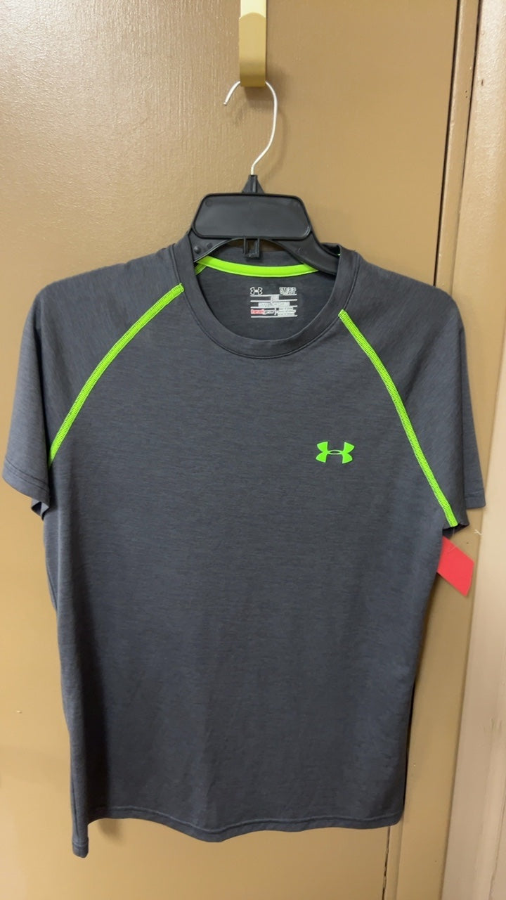 Under Armour T-Shirt MENS SMALL