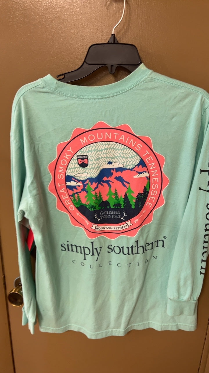 Simply Southern Sweatshirt Medium