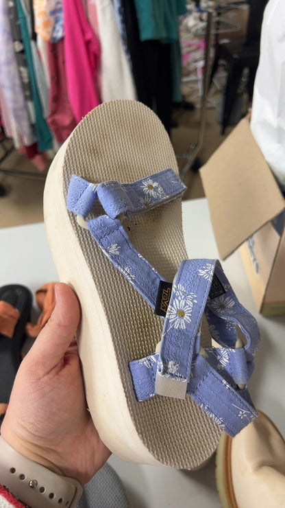 Teva Sandals 9