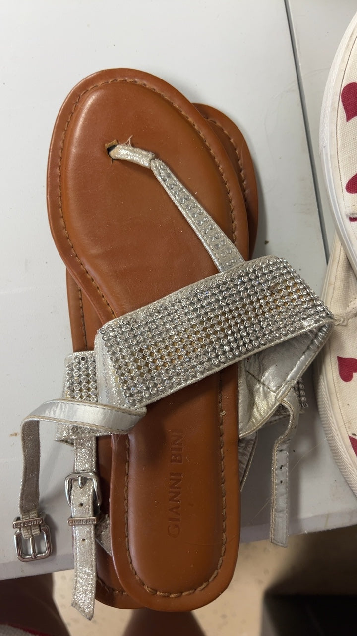 Gianni Bini Sandals 8