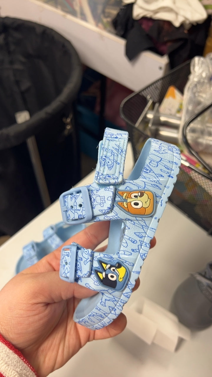 Bluey Sandals Youth 6