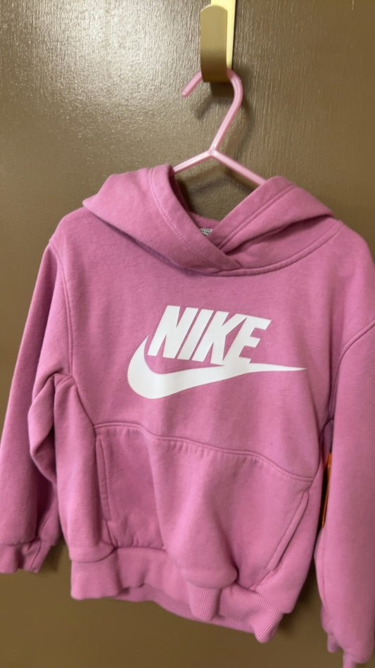 Nike Hoodie YOUTH 4