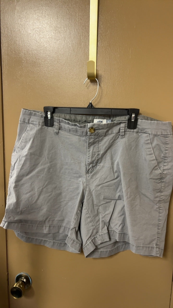 Shorts 18