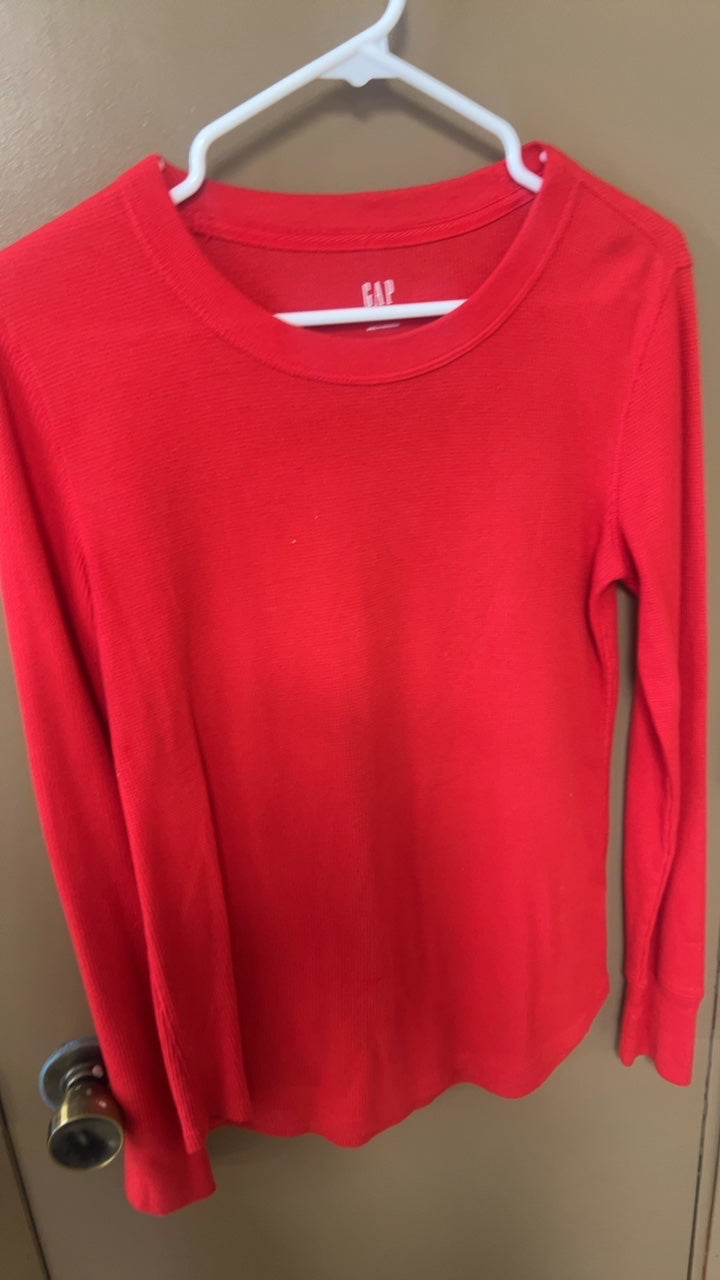 GAP Sweater Medium