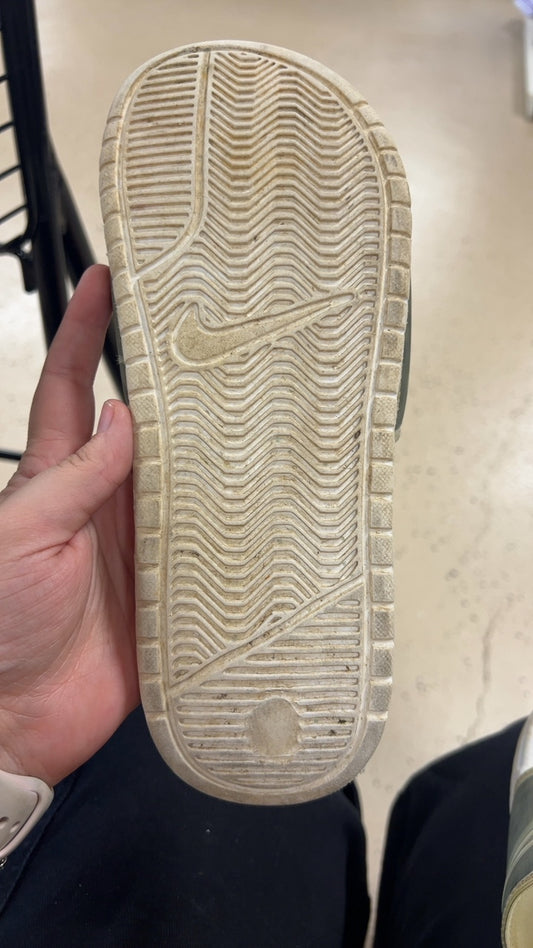 Nike Sandals 8