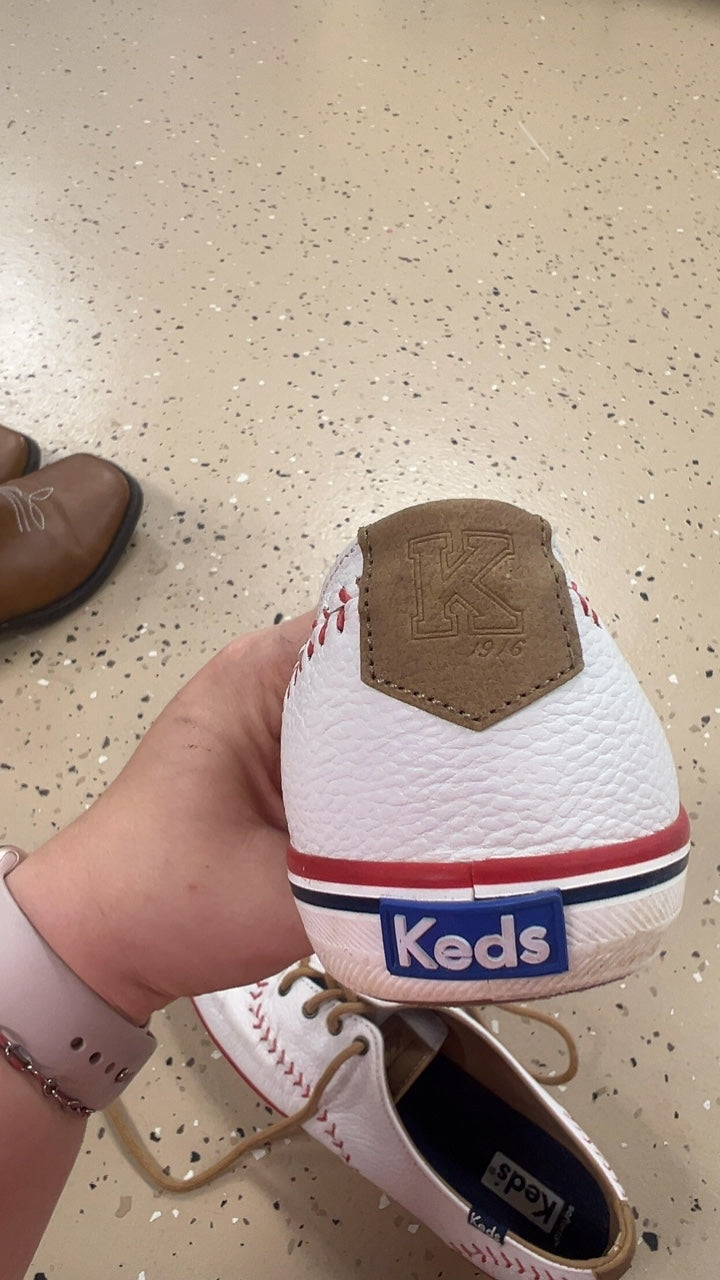 Keds Sneakers 8.5 Baseball