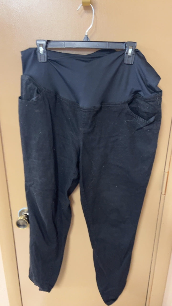 Maternity Pants 16