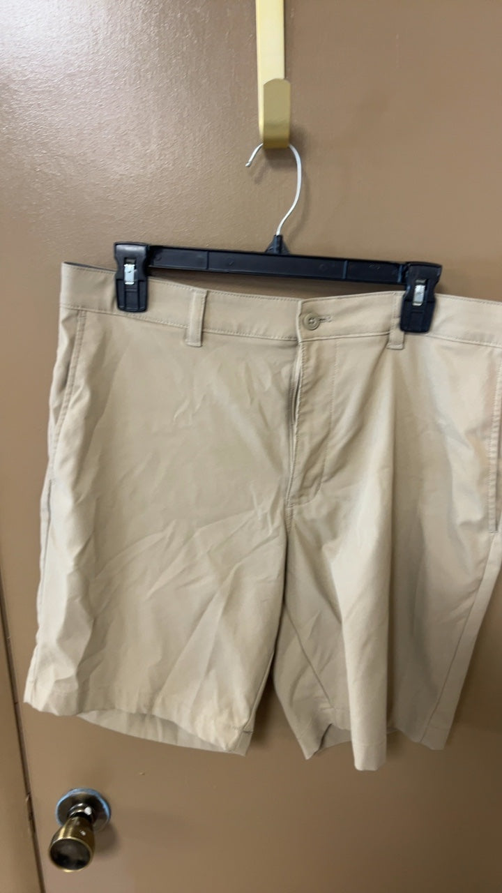 Shorts MENS MEDIUM