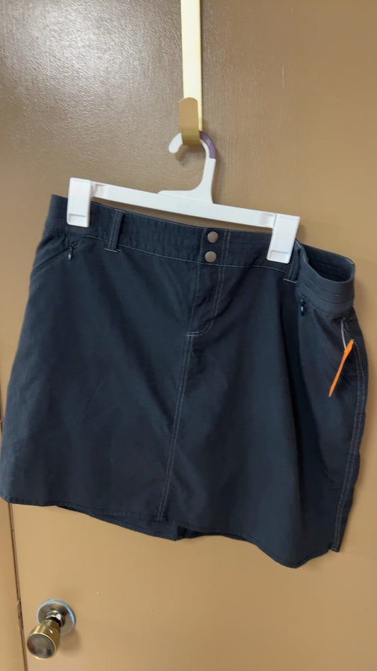 Skort 16