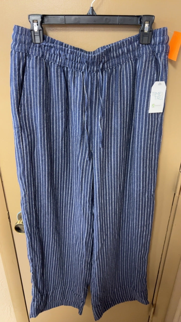 Time and Tru Pants Medium