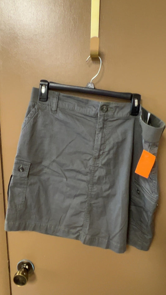 Skirt 16