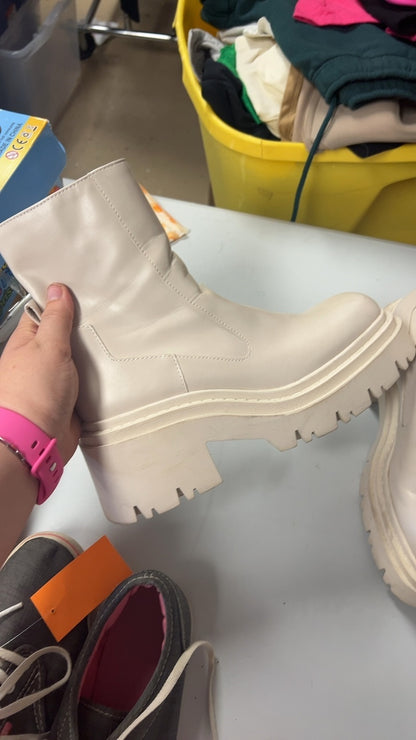 Boots 38 (7)