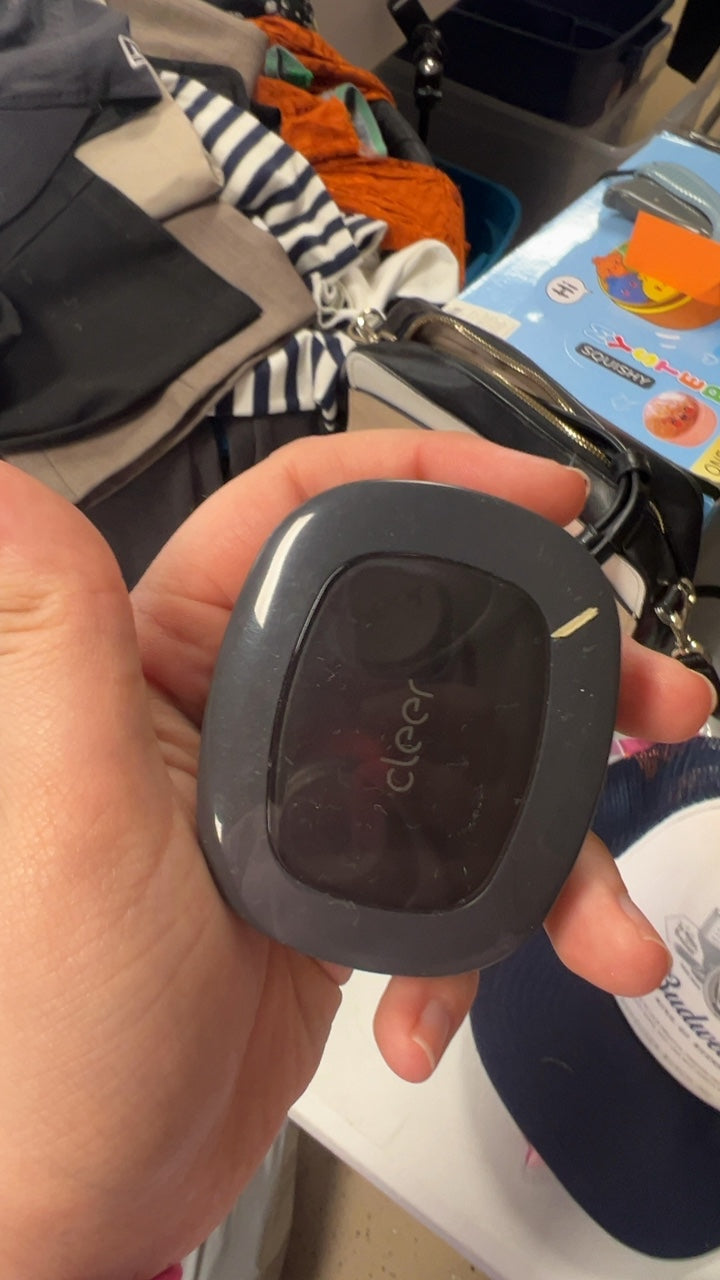 Bluetooth earbuds Electronics Small