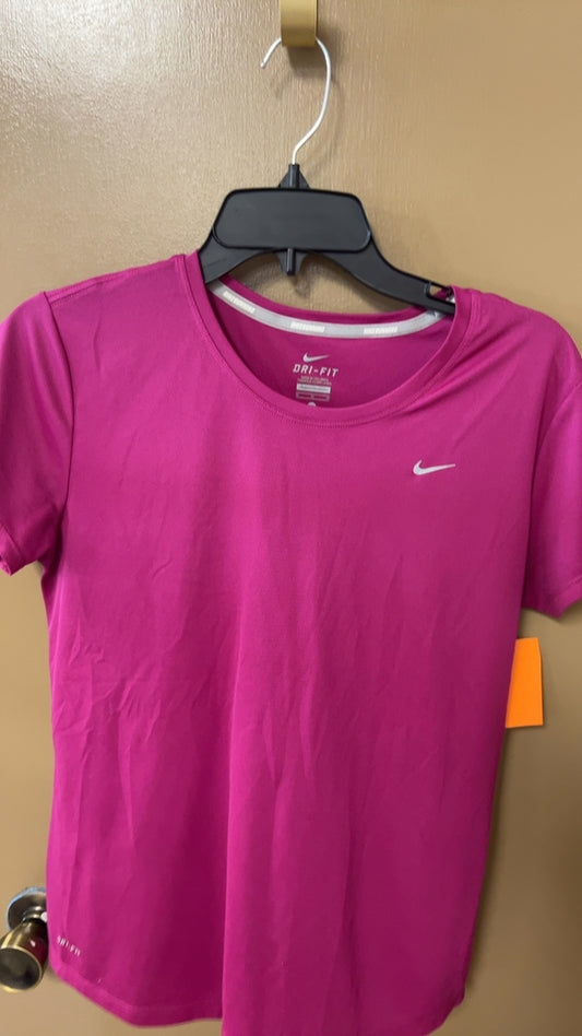 Nike T-Shirt Medium