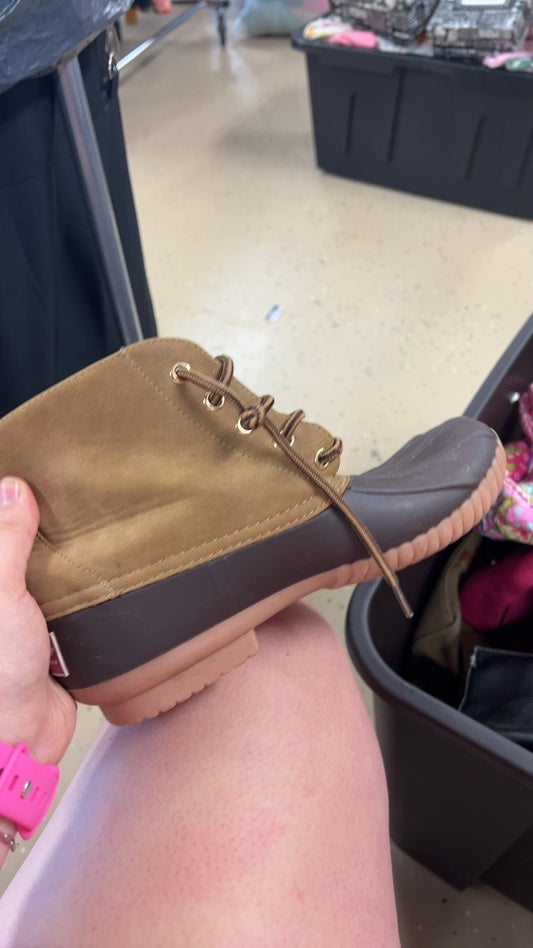 Boots 7