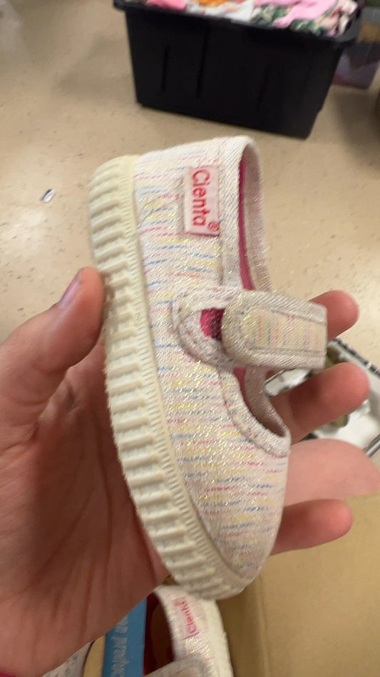 Cienta Sneakers 19