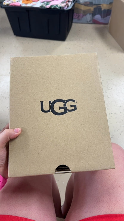 UGG Shoes Youth 6