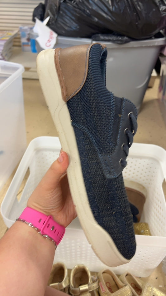 Sneakers Mens 11.5