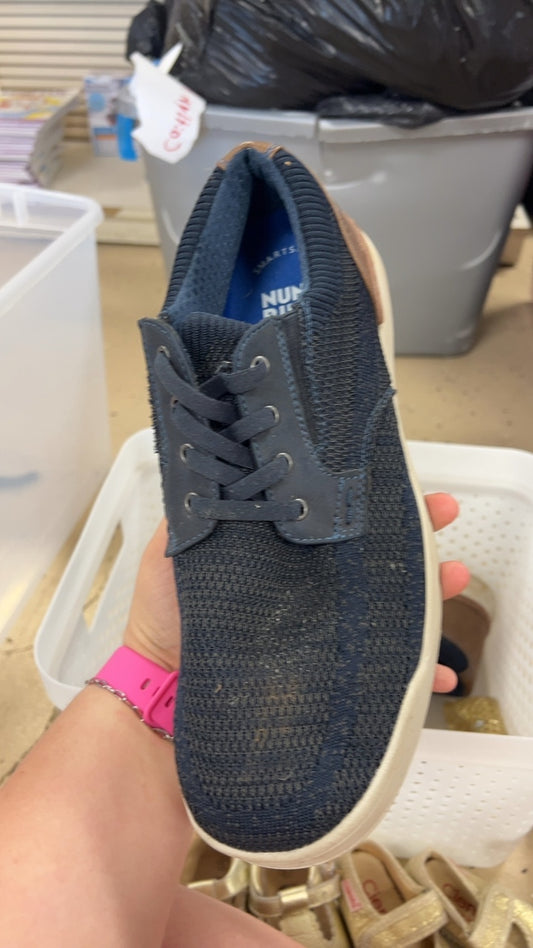 Sneakers Mens 11.5