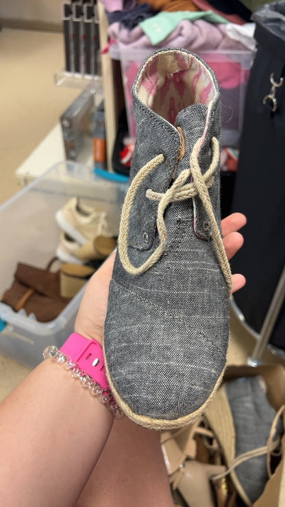 Toms Shoes 8