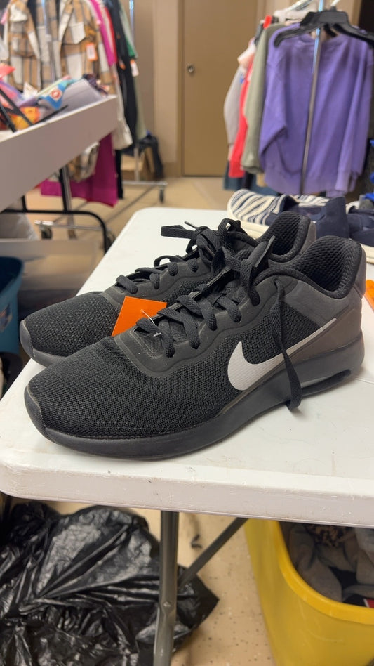 Nike Sneakers Mens 10