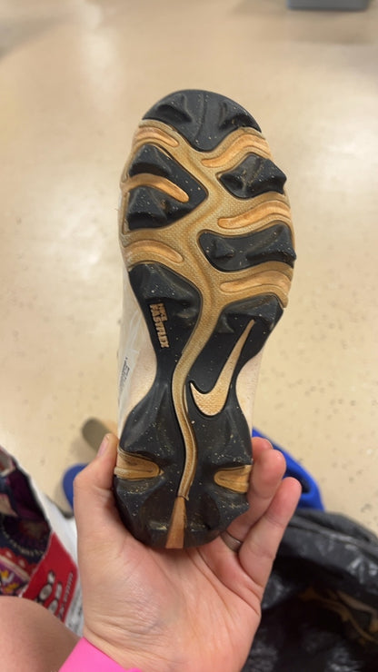 Nike Sneakers Youth 2