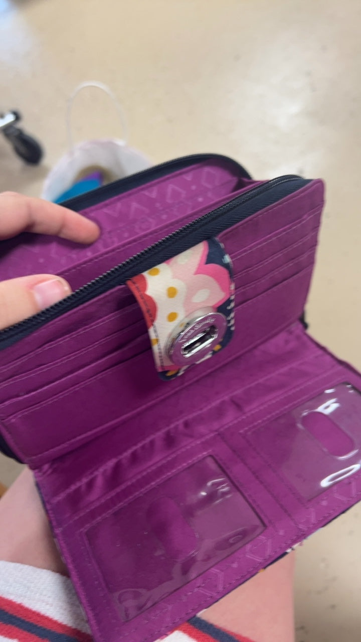 Vera Bradley Bag Standard wallet size