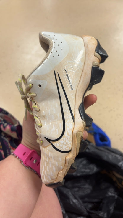 Nike Sneakers Youth 2