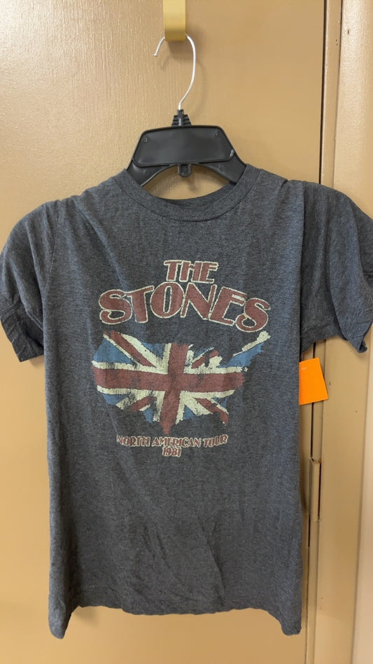 T-Shirt Small