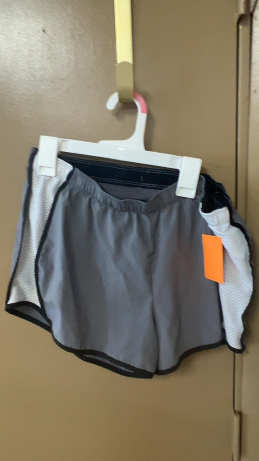 Shorts Small