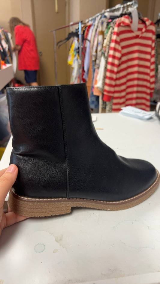 LOFT Boots 10