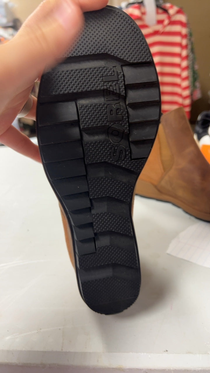 Sorel Boots 10