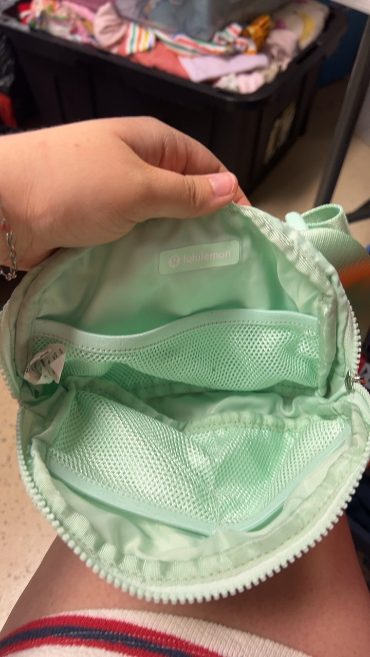 Lululemon Bag Belt bag mint
